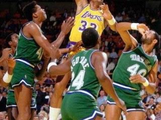 眼镜蛇的低吟，詹姆斯·沃西，被低估的锋线革命者
