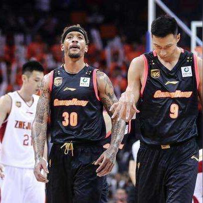 从无人问津到万众瞩目，NBA现役最励志的球星