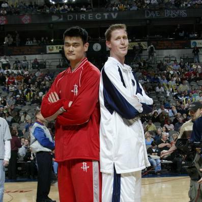 2002年NBA全明星赛,星光璀璨的费城之夜 2002年NBA全明星赛,星光璀璨的费城之夜