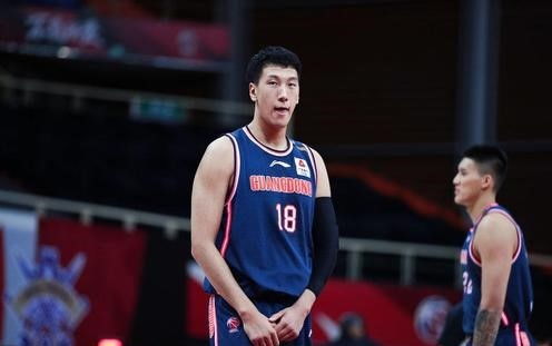 杜润旺身高背后的篮球密码,从广东射手看现代篮球的身材革命 杜润旺身高背后的篮球密码,从广东射手看现代篮球的身材革命