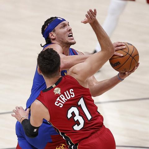 NBA总决赛G4数据解析,掘金压制热火夺赛点,约基奇全能表现再创历史 NBA总决赛G4数据解析,掘金压制热火夺赛点,约基奇全能表现再创历史