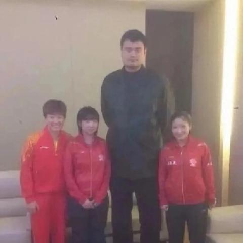 姚明身高之谜，2米26的传奇，如今依然矗立